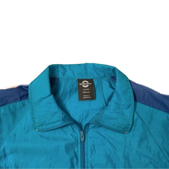 Lightweight Retro Zip Front Sport Jacket Teal, Blue and Purple women’s medium - Picture 6 of 6